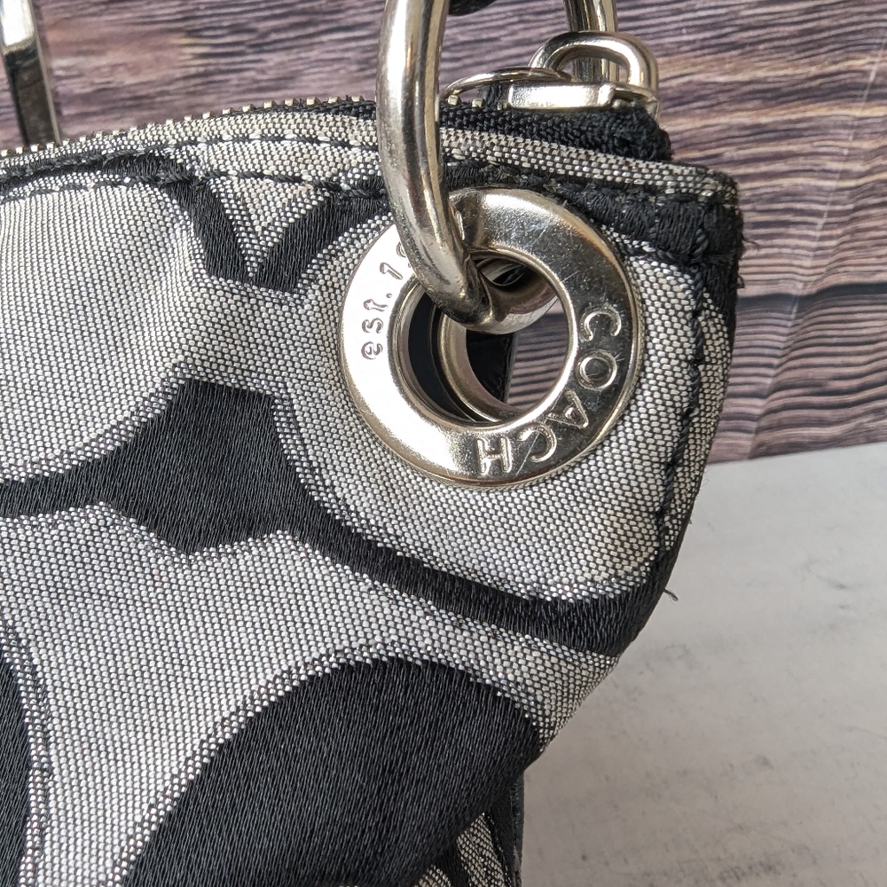 🌹Coach 18980 Black and Gray Signature Shoulder Bag - Picture 6 of 14